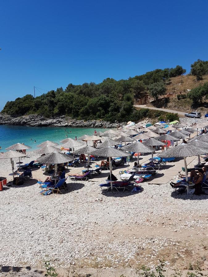 Amousso Beach Villas Marandokhórion Exteriör bild
